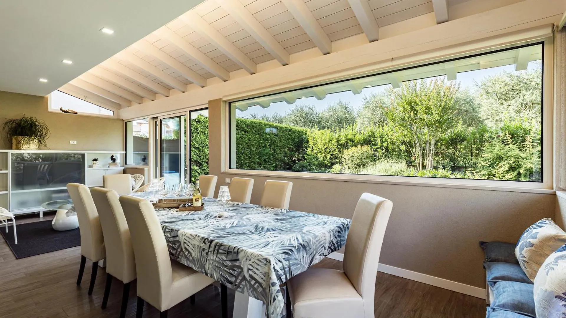 Villa Rita Peschiera del Garda Italien